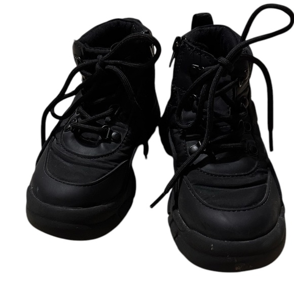 Zara Boots size 24 - Picture 2 of 7